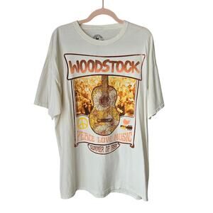 Urban Outfitters Woodstock Graphic T-Shirt Size S/M